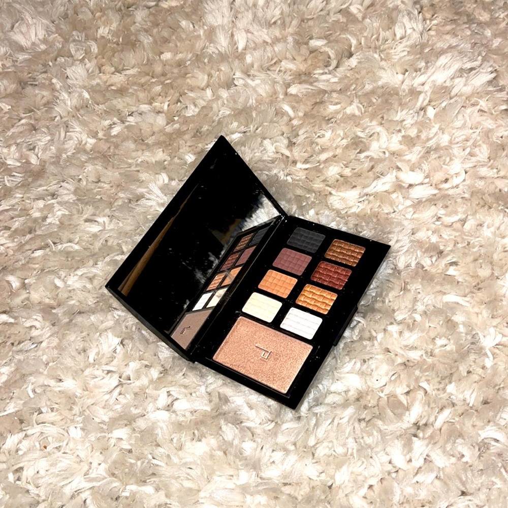 Eyeshadow pro pallet